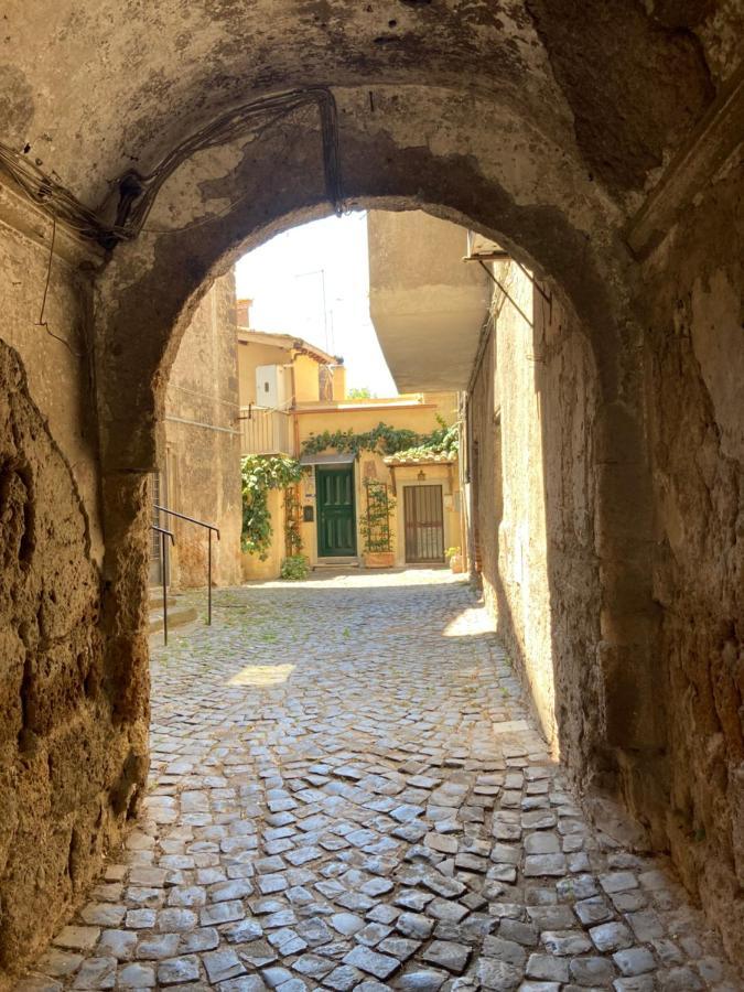 Platea Cavour Vila Sutri Exterior foto